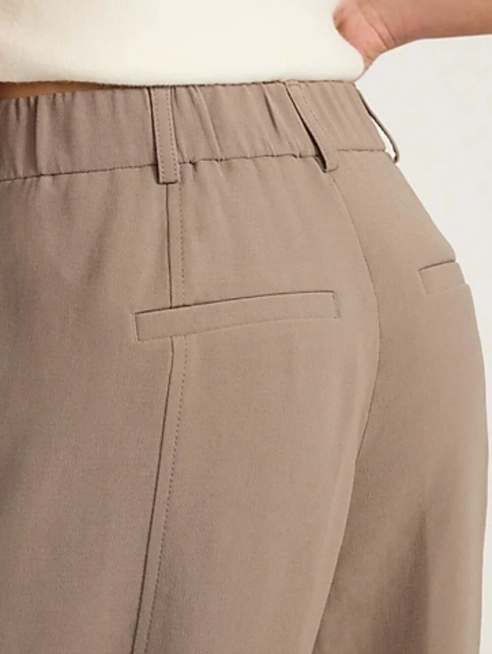 Express Barrel Leg Dress Pants in Mushroom SZ 6 Long - NWTs
